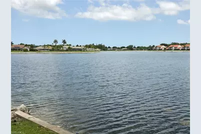 605 Squire Cir #203, Naples, FL 34104 - Photo 31