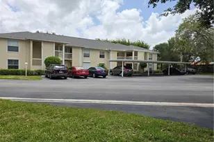 605 Squire Cir, Naples, FL 34104 - Photo 1