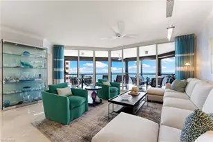 8473 Bay Colony Dr, Naples, FL 34108 - Photo 3