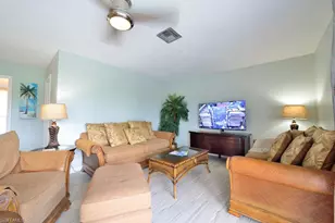 229 Palm Dr, Naples, FL 34112 - Photo 3