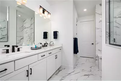 6770 Pennyroyal Dr, Naples, FL 34114 - Photo 15