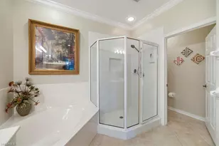 5060 Yacht Harbor Cir, Naples, FL 34112 - Photo 21