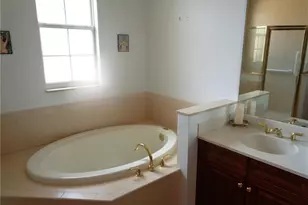 709 Regency Reserve Cir, Naples, FL 34119 - Photo 17