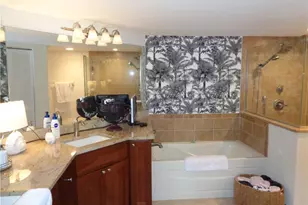 6270 Bellerive Ave, Naples, FL 34119 - Photo 23