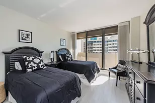 4005 Gulf Shore Blvd N, Naples, FL 34103 - Photo 19