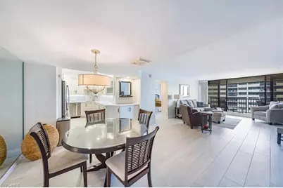 4005 Gulf Shore Blvd N #1104, Naples, FL 34103 - Photo 9