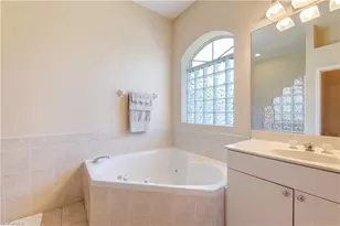 3208 SW 1st Pl, Cape Coral, FL 33914 - Photo 27