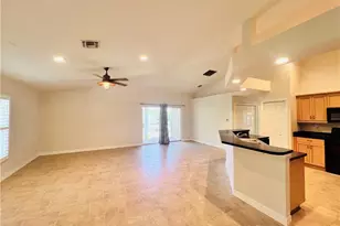 3981 Bennett Ln, Bonita Springs, FL 34134 - Photo 7