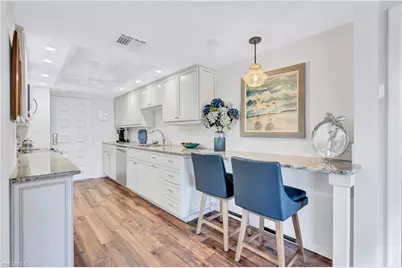 2400 Gulf Shore Blvd N #203, Naples, FL 34103 - Photo 3