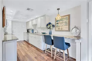 2400 Gulf Shore Blvd N, Naples, FL 34103 - Photo 3