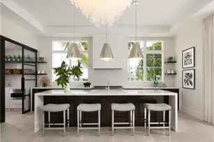 1645 Bonita Ct, Naples, FL 34102 - Photo 5