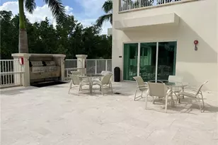 265 Indies Way, Naples, FL 34110 - Photo 35