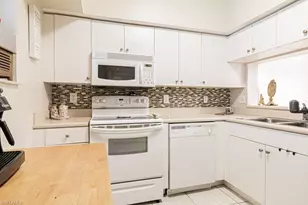 8416 Bernwood Cove Loop, Fort Myers, FL 33966 - Photo 15