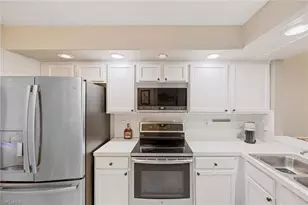 13640 Worthington Way, Bonita Springs, FL 34135 - Photo 7