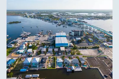 914 3rd St, Fort Myers Beach, FL 33931 - Photo 5