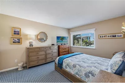 3410 Gulf Shore Blvd N #305, Naples, FL 34103 - Photo 11