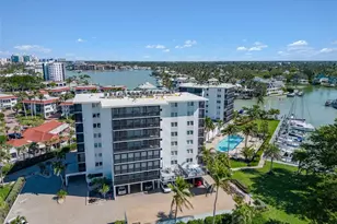 2170 Gulf Shore Blvd N, Naples, FL 34102 - Photo 29