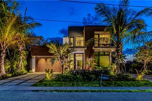 1100 Sandpiper St, Naples, FL 34102 - Photo 9