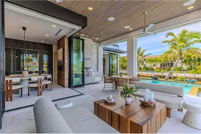 1100 Sandpiper St, Naples, FL 34102 - Photo 11