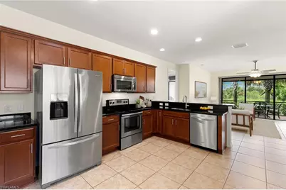 1570 Oceania Dr S, Naples, FL 34113 - Photo 5