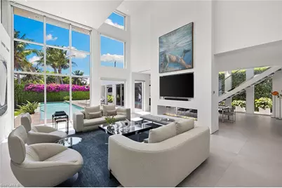 652 Bougainvillea Rd, Naples, FL 34102 - Photo 7