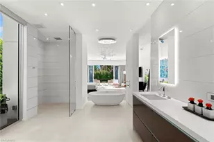 652 Bougainvillea Rd, Naples, FL 34102 - Photo 33