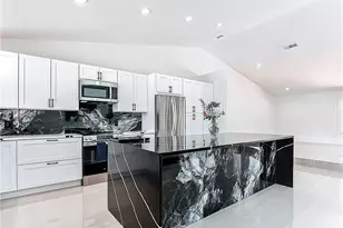 16568 Bear Cub Ct, Fort Myers, FL 33908 - Photo 9