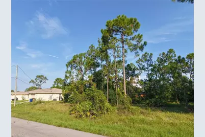 2430 Lola Ave S, Lehigh Acres, FL 33973 - Photo 13