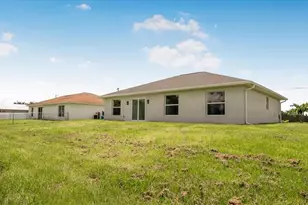 2702 46th St SW, Lehigh Acres, FL 33976 - Photo 31