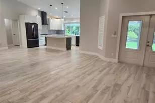 512 Raven Way, Naples, FL 34110 - Photo 3