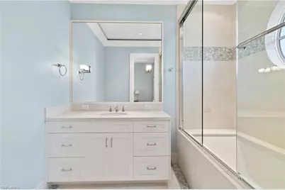 1270 Gulf Shore Blvd S, Naples, FL 34102 - Photo 11