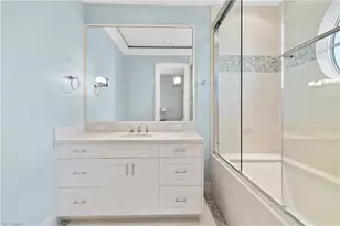 1270 Gulf Shore Blvd S, Naples, FL 34102 - Photo 11