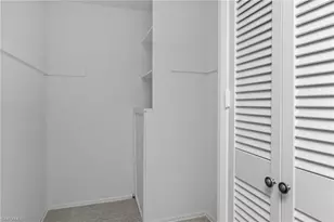 255 3rd Ave S, Naples, FL 34102 - Photo 21