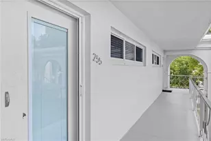 255 3rd Ave S, Naples, FL 34102 - Photo 27