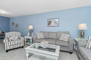 255 3rd Ave S, Naples, FL 34102 - Photo 15