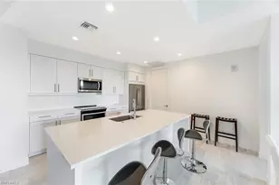 1111 Central, Naples, FL 34102 - Photo 11