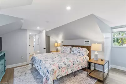 541 94th Ave N, Naples, FL 34108 - Photo 15