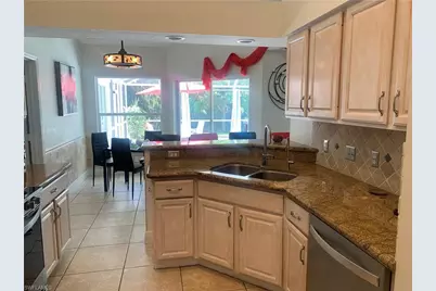 1499 Vintage Ln, Naples, FL 34104 - Photo 11