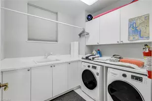 24011 Via Castella Dr, Bonita Springs, FL 34134 - Photo 25