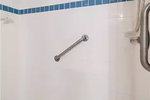 6910 Huntington Lakes Cir, Naples, FL 34119 - Photo 33