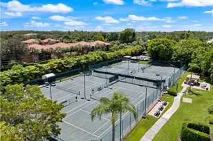 6910 Huntington Lakes Cir, Naples, FL 34119 - Photo 25