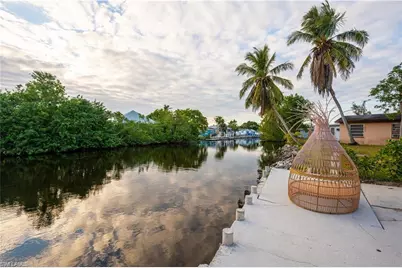 507 14th St N, Naples, FL 34102 - Photo 31