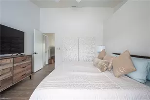 507 14th St N, Naples, FL 34102 - Photo 13