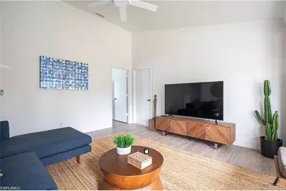 507 14th St N, Naples, FL 34102 - Photo 27