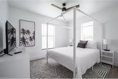 507 14th St N, Naples, FL 34102 - Photo 17