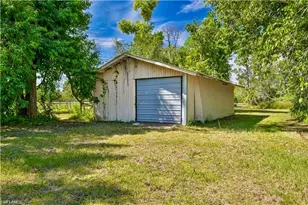 6570 Carmelita Dr, Fort Myers, FL 33905 - Photo 3