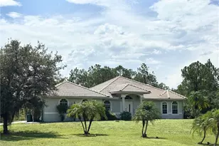 1940 Desoto Blvd N, Naples, FL 34120 - Photo 7