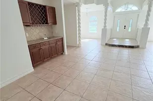 1940 Desoto Blvd N, Naples, FL 34120 - Photo 11