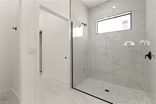 825 Frederick Reid St E, Lehigh Acres, FL 33971 - Photo 5