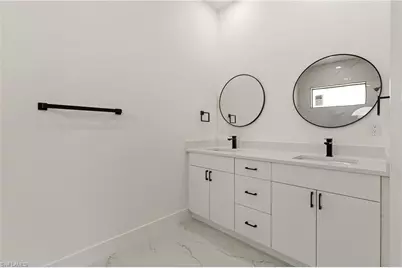 825 Frederick Reid St E, Lehigh Acres, FL 33971 - Photo 9